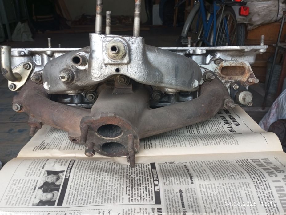 Головка двигателя ,,ВАЗ"