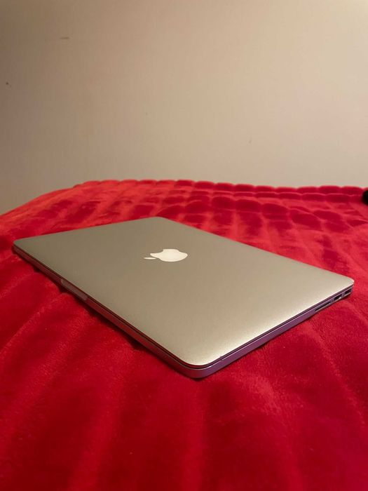 MacBook Pro (2015) I7 16GB RAM 500GB SSD
