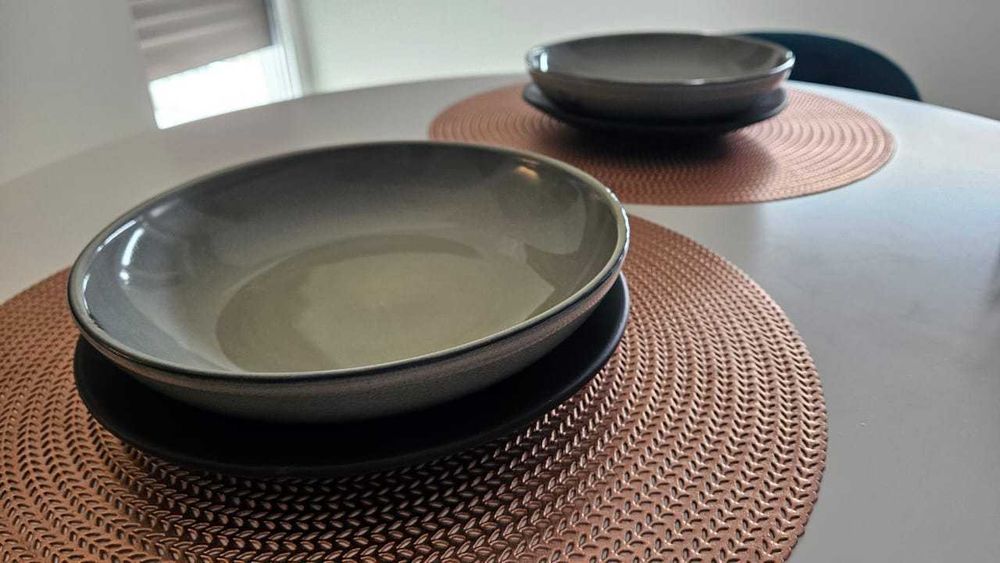 Jogo de 4 Pratos Fundos Verdes de Louça Gres