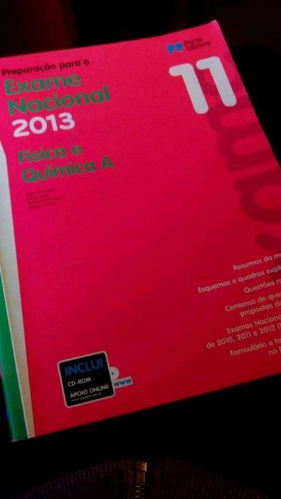 Livro Preparação para o Exame Nacional - Física e Química A