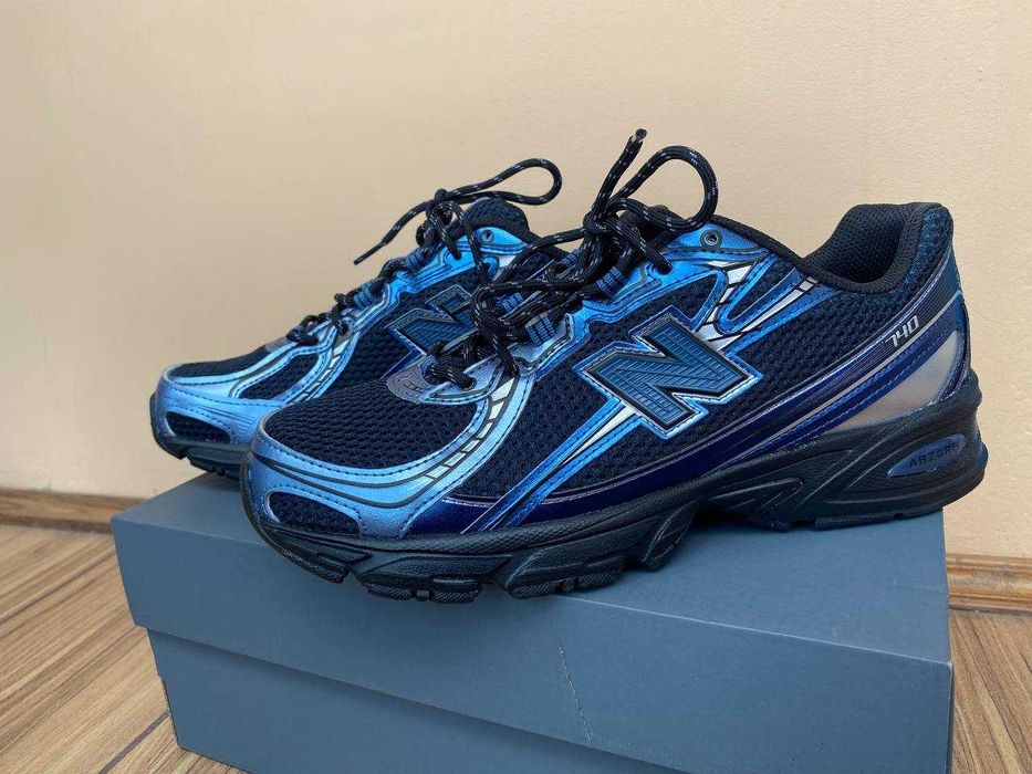 Кросівки New Balance 740