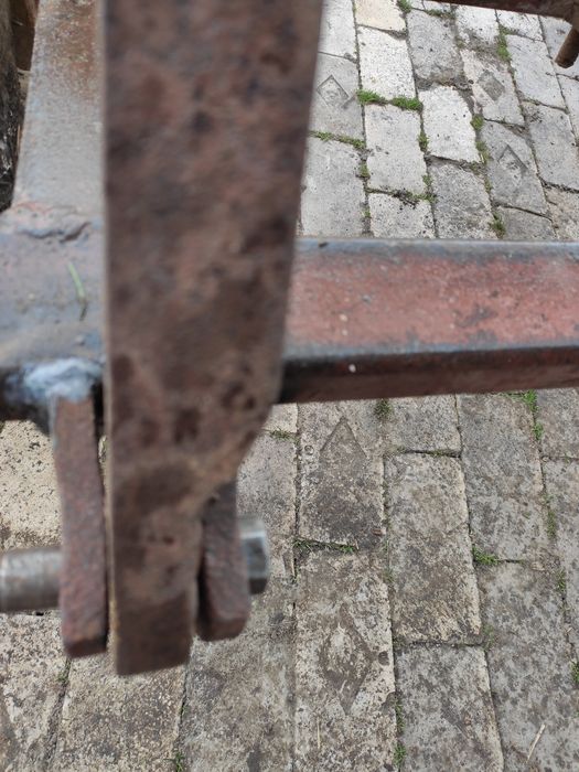 Віз до трактора, дишель з оприскувача