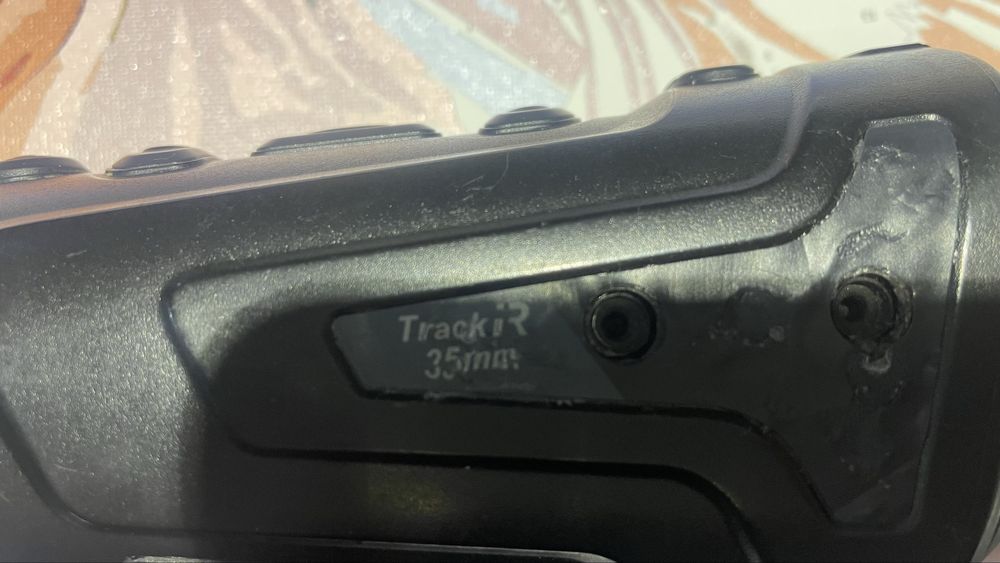 Тепловізор 2000 метрів Guide TrackIR35