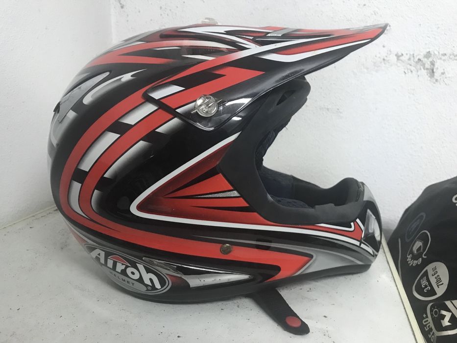 Capacete Mota Airoh