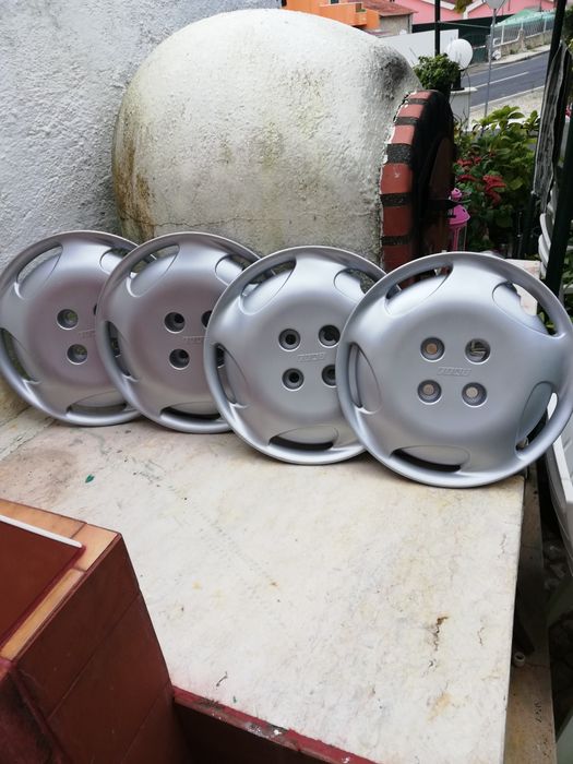 Tampões de jantes (Nissan Micra/Wrc/Fiat/Renault)
