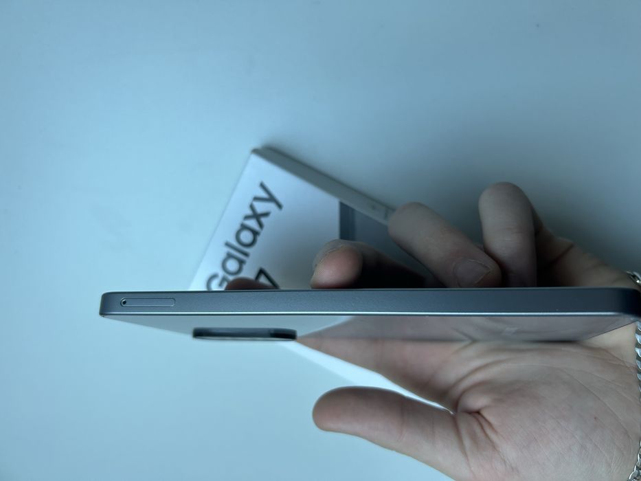 Samsung Galaxy A17