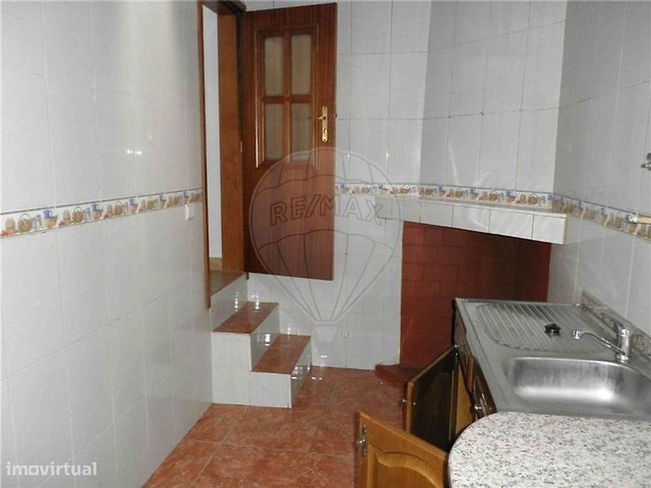 Moradia T3 para arrendamento