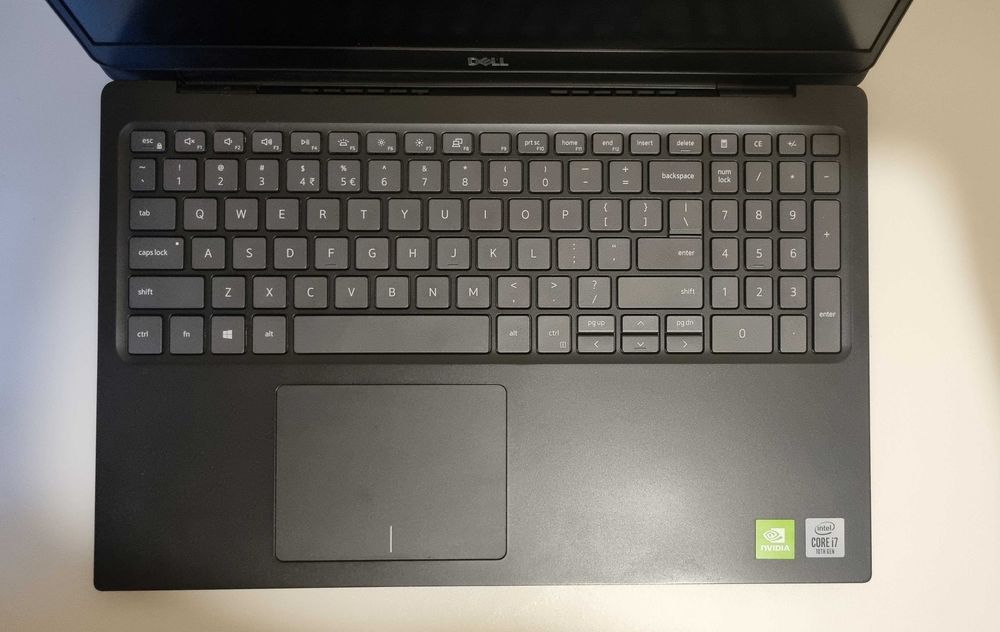 Dell Vostro 5590 i7-10510U 16GB RAM SSD 512GB MX250 Windows 11