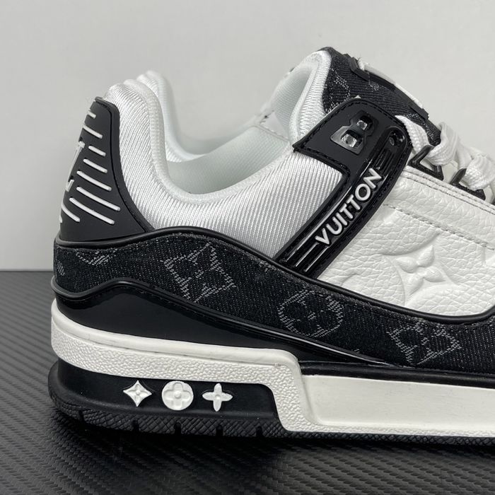 Louis Vuitton LV Trainer White Black