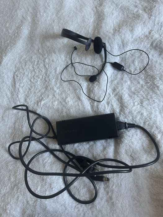 Консоль Console Xbox 360 E