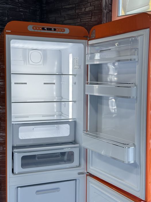 Ексклюзивний Холодильник Smeg FAB32ROR5 | Оранжевий колір | Італія!