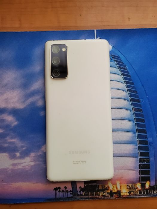 Продам Samsung S20 FE 5g