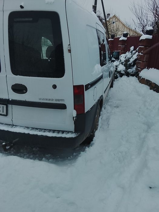 Опель Комбо 1.3.