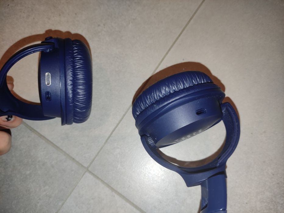 Słuchawki JBL granatowe bezprzewodowe