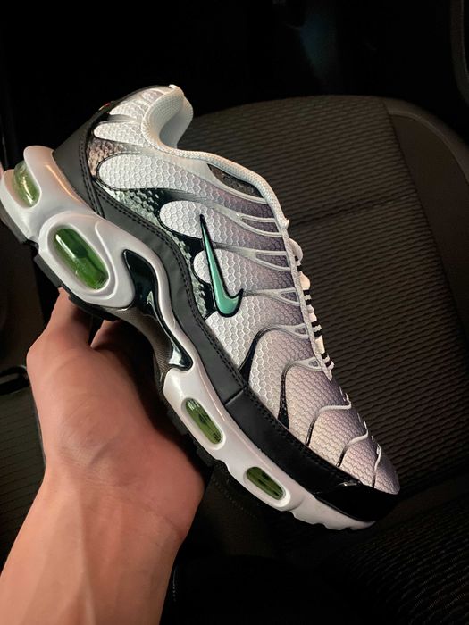 (БЕЗ ПЕРЕДОПЛАТИ)Nike Air Max Plus Triple найк аір макс плюс TN тн