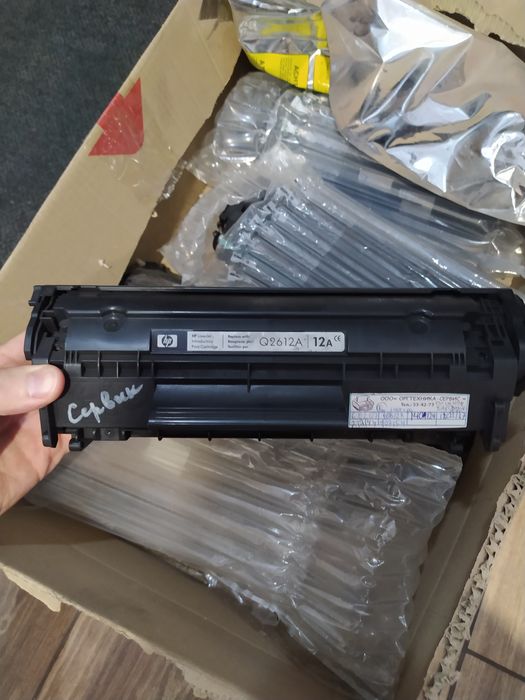 Картридж Q2612A для принтера HP