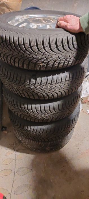 Opony zimowe 5x112 GoodYear+alufelgi Audi
