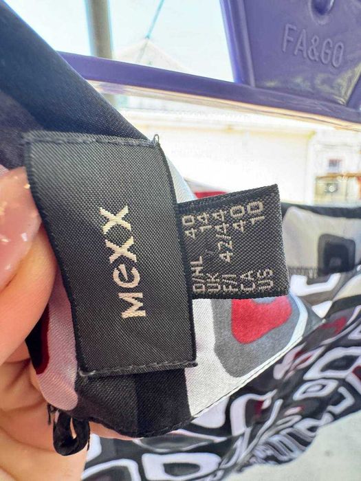 Жіноча сукня, в хорошому стані