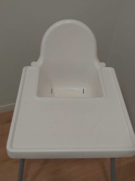 Cadeiras verdes Ikea / Cadeira alimentação c/apoio pés / 2 AC'S