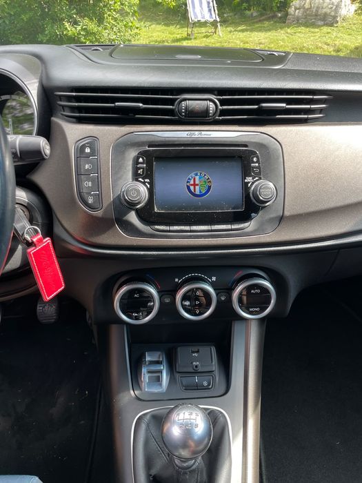 Alfa Romeo Giulietta 1,4 120km LPG