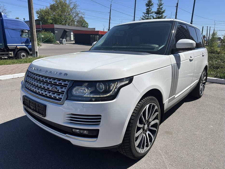 Продам ИДЕАЛЬНЫЙ RANGE ROVER 4.4 TDi официал