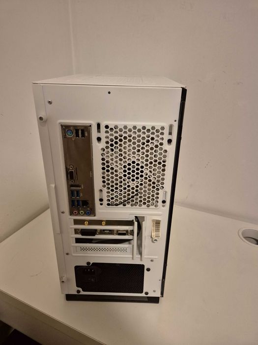 Desktop Gamer Ryzen 5 2600 Gt 730 16Gb ram 128 Ssd nvme 1 tb hdd