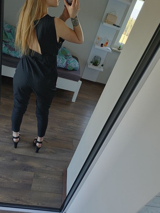 Seksowny czarny kombinezon,r.XL,Asos