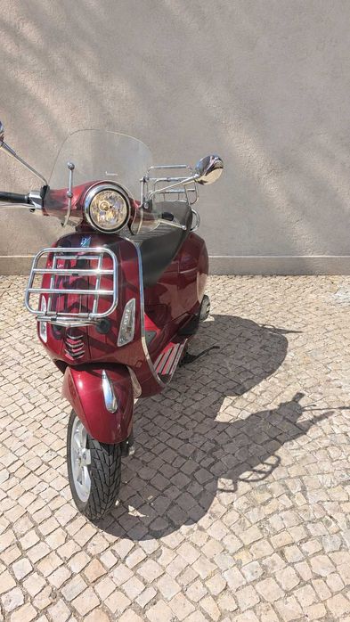 Vespa 125 Primavera Sprint – Edição Especial de Aniversário