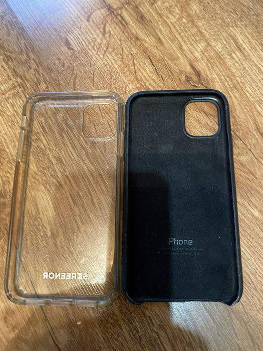 Чохли IPhone 11.