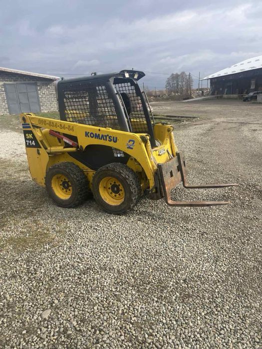 Послуги мінінавантажувача