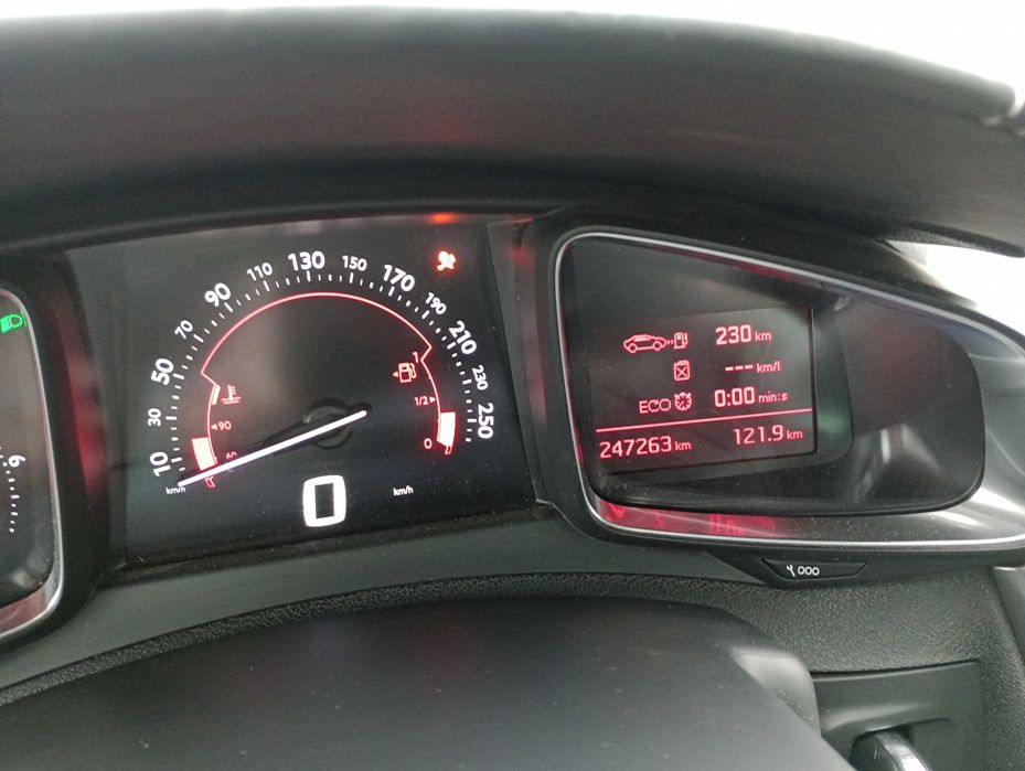 Citroen DS5 1.6 e-HDI 2012