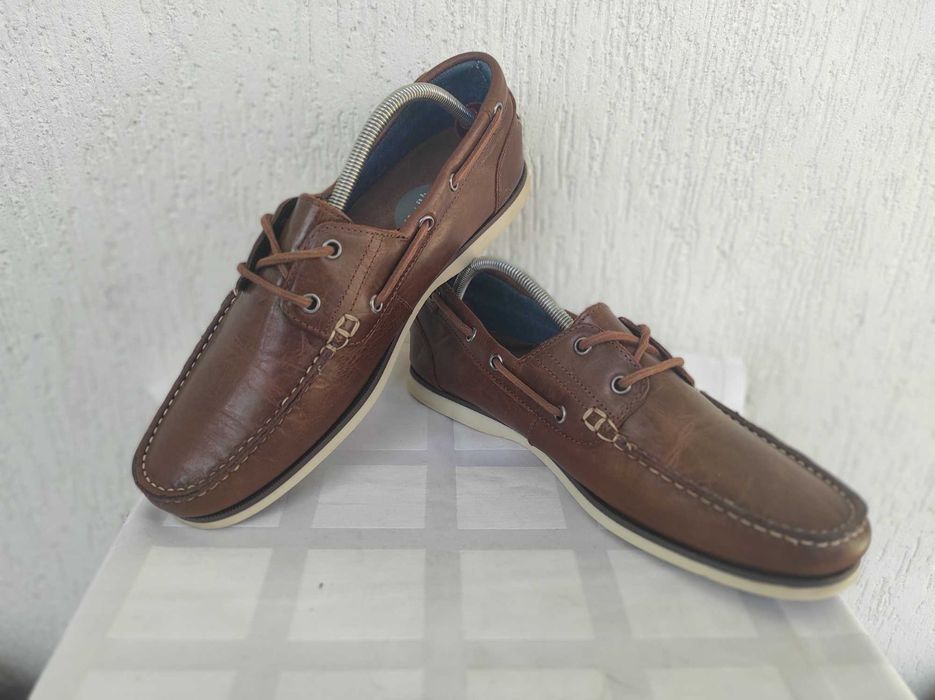 Туфли,топсайдери кожанние Marks Spencer р.41