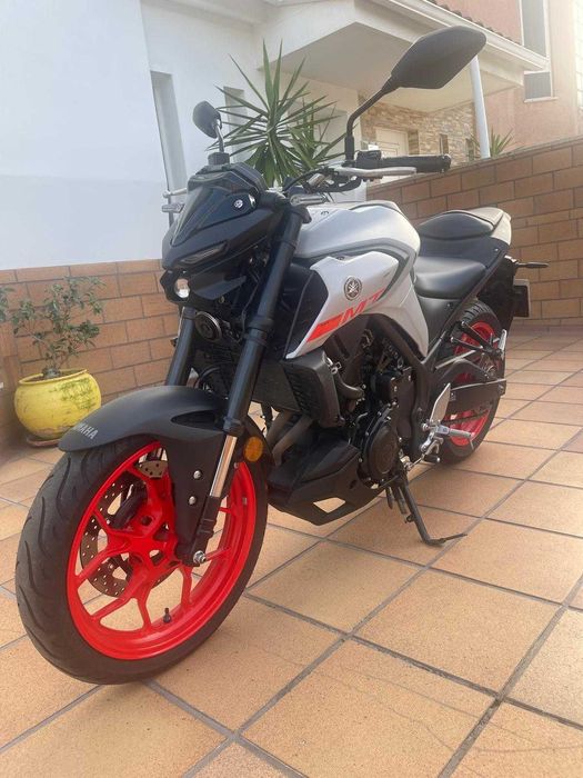 YAMAHA MT-03 2020 Rebaixada. Excelente estado