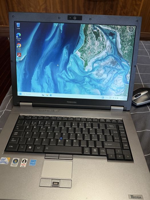 Notebook toshiba / estado de novo