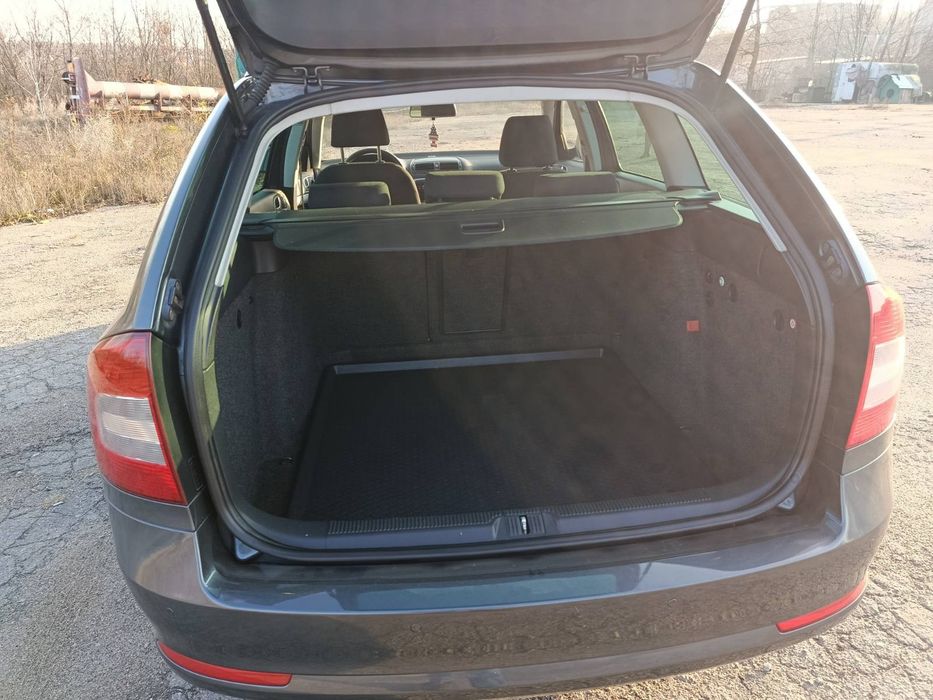 Skoda Octavia 2010 VIN TMBHJ61Z6A2126868 фото оголошення 14 з 15