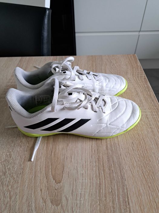 Buty halowe adidas copa r34