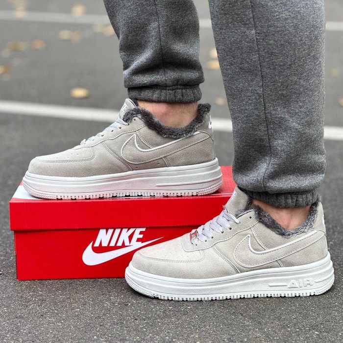 Мужские зимние кроссовки на меху Nike Air Force "Silver Grey" 40-44