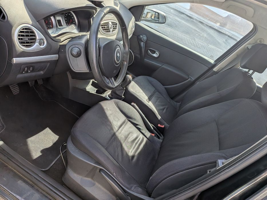 Renault Clio 1.5 Dci Confort 07