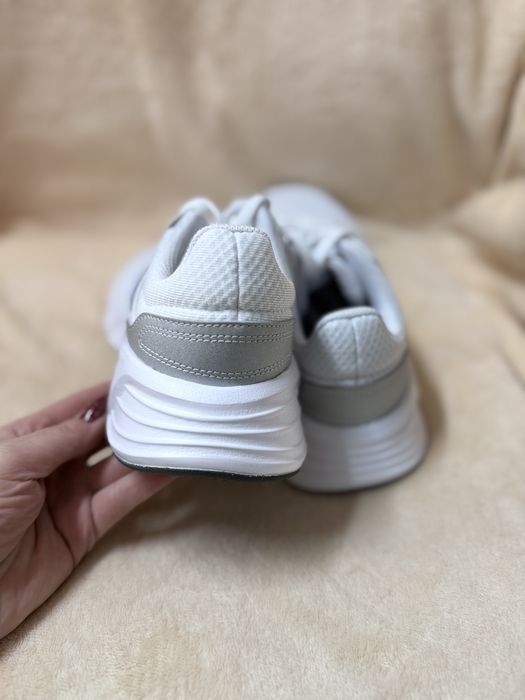 Кросівки бігові оригінал Adidas galaxy 6M розмір 41 1/3, 44