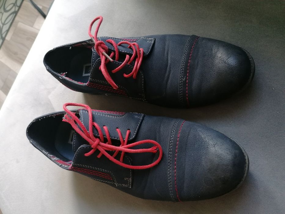 Buty wizytowe 40