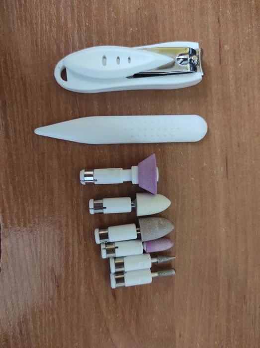 Zestaw do manicure i pedicure