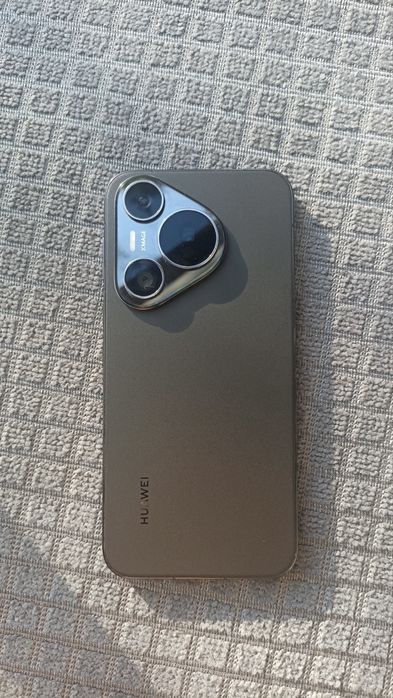 Huawei Pura 70 256 ГБ/12 ГБ