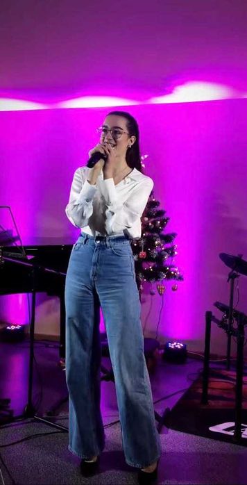 Wieczór Muzyczny na Żywo – Wokalistka | Śląsk