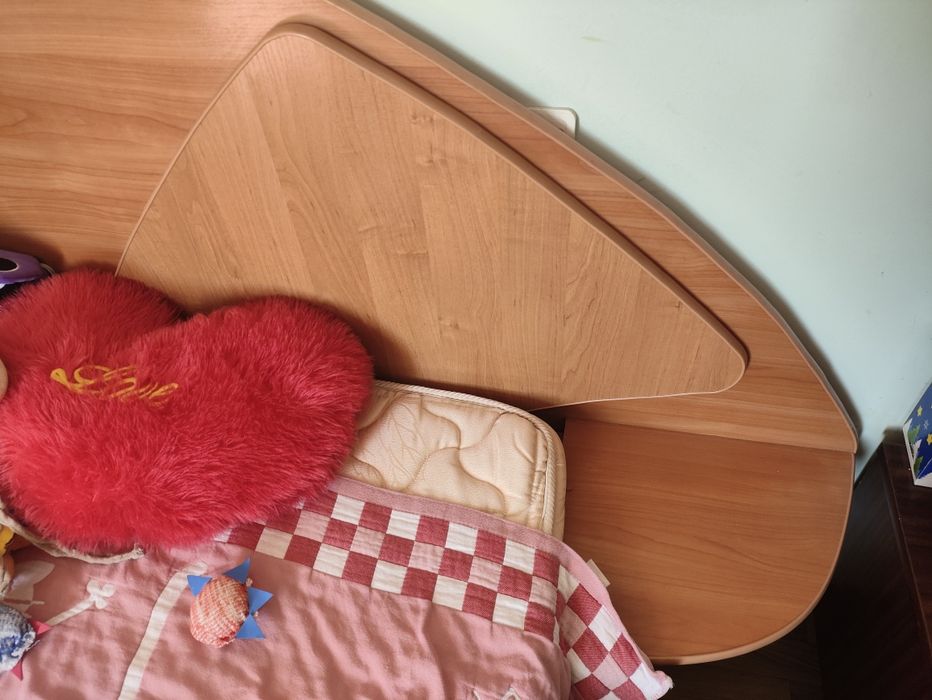 Двохспальне ліжко б/в