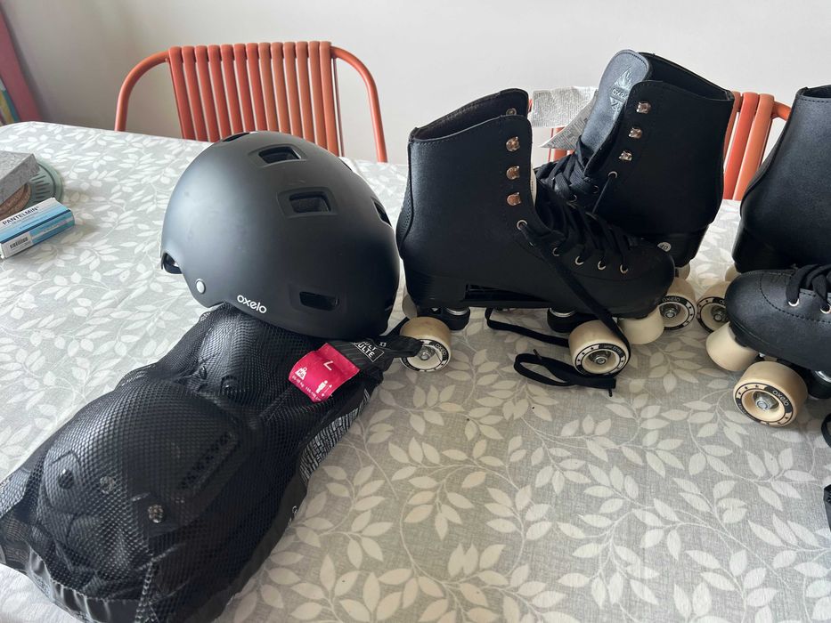 Patins Quad Oxelo pretos tam. 40 + capacete + proteções – Decathlon