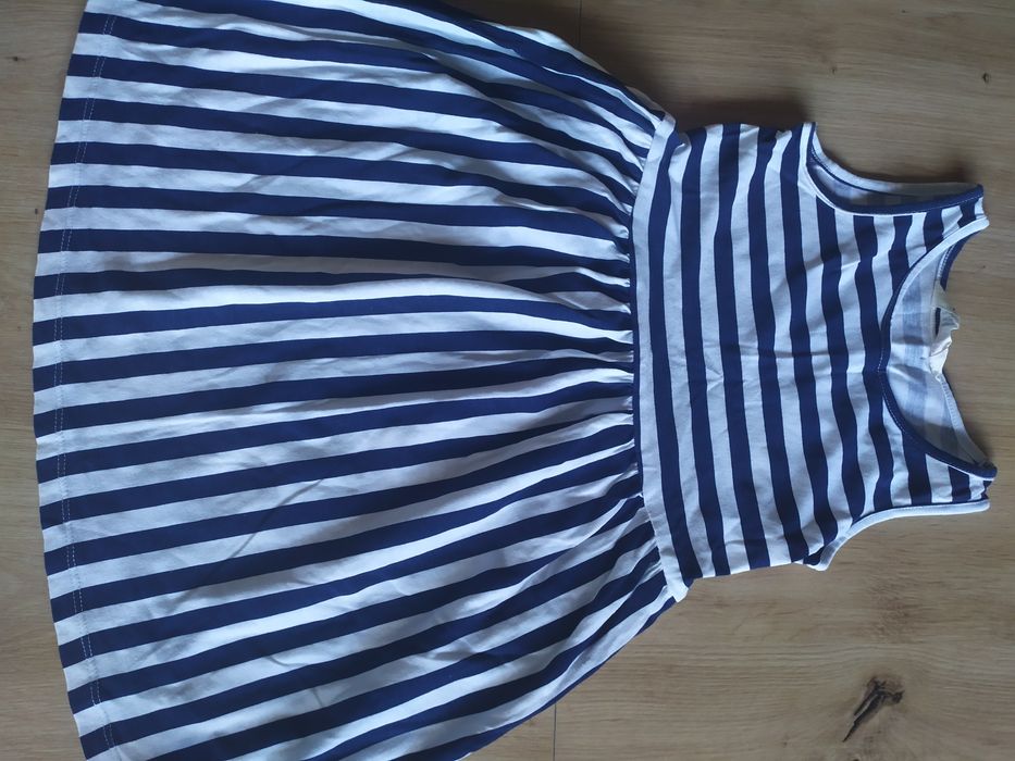3 używane sukienki H&M r. 110/116