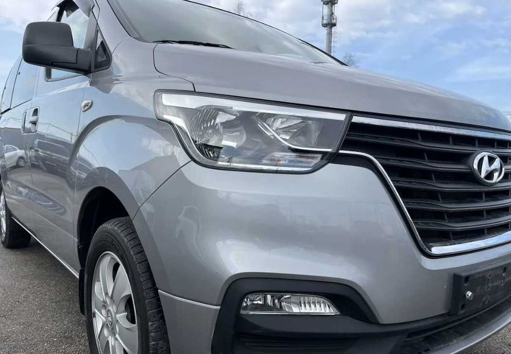 Hyundai Grand Starex  2020