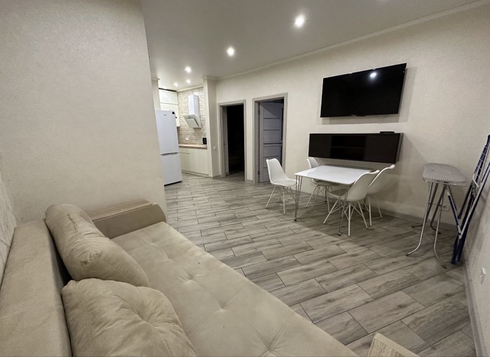 Посуточно Аркадия 6 спальных мест