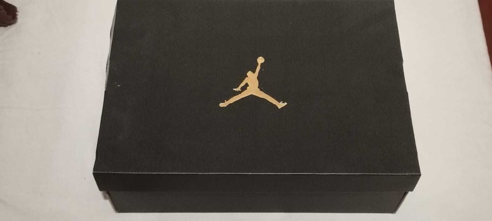 Nike Air Jordan Stay Loyal 2 Branco/Preto