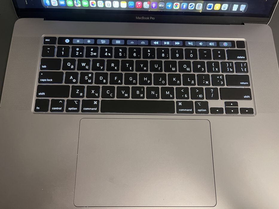 Apple MacBook Pro 16" i9/16/1Tb Space Gray 2019